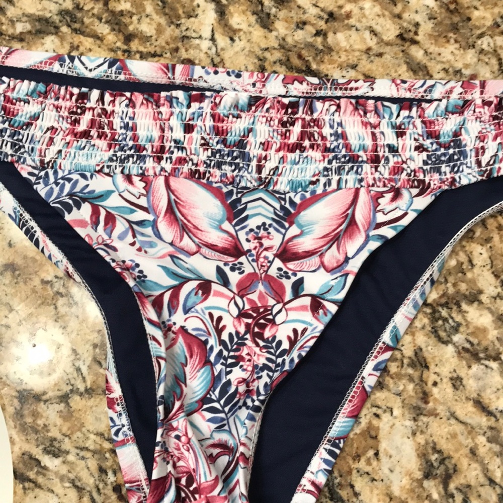 Swim bottoms